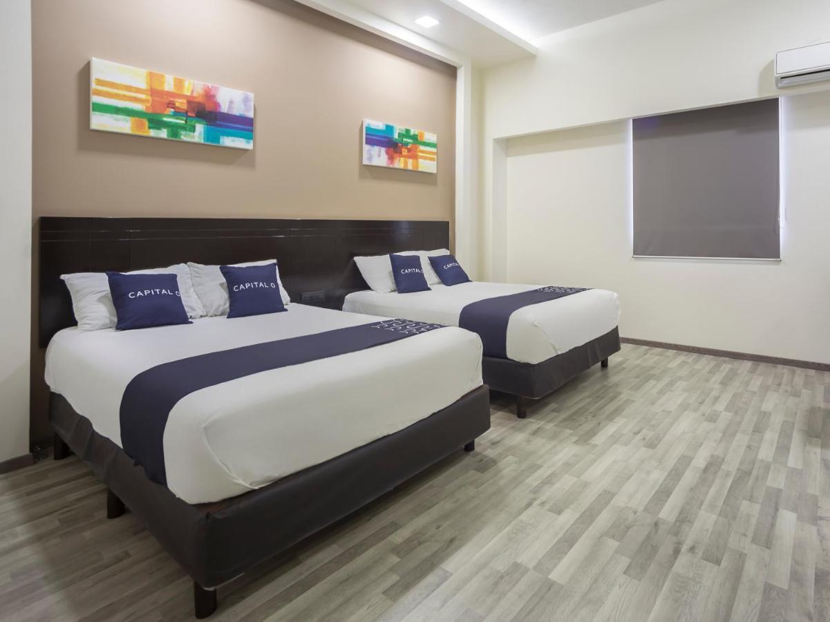 Smart Cintermex Hotel Monterrey